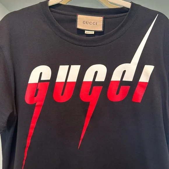 Gucci T-Shirt with Gucci Blade Print